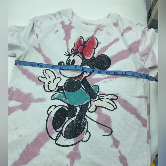 Bundle of Mikey mouse sweater and mini mouse t-shirt , sweater looks new - Picture 4 of 7